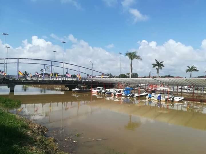 Golden Swan Sibu Homestay Kültér fotó